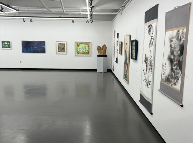 제31회 소백예술제 한국미술협회 영주지부 회원전