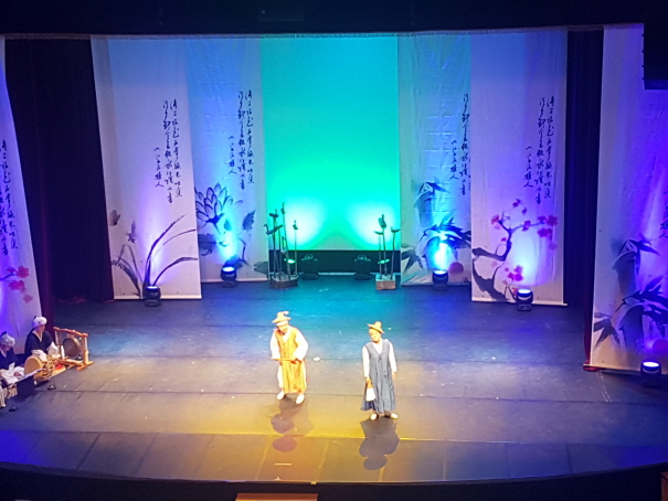 마당놀이 '儒醫(선비의사) 이석간'