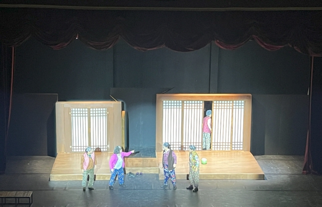 연극 '누가 요강에 똥 쌌어!!'