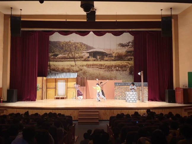 어린이공연-욕쟁이할머니와 닭